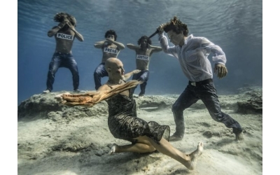 NEJDET DEMİRTAŞ FOTOĞRAFLARI KADINA ŞİDDETİ UNUTMUYOR!